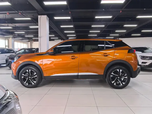 Peugeot 2008 — Фото автомобиля 7
