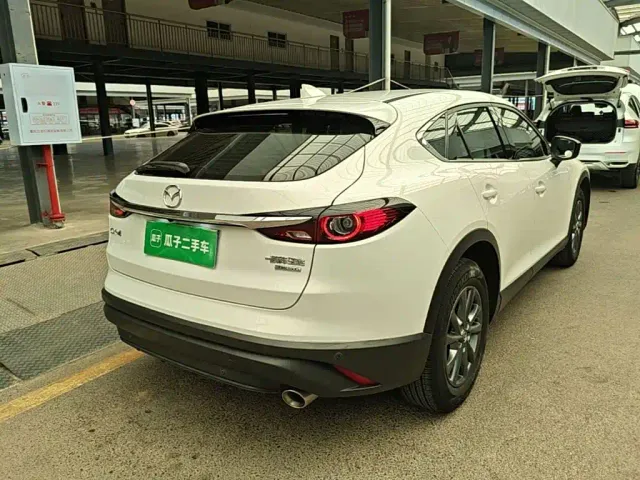 Mazda CX-4 — Фото автомобиля 6