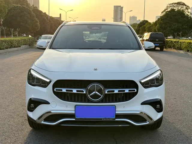 Mercedes-Benz GLA-Class — Фото автомобиля 2