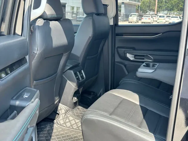 Ford Ranger — Фото автомобиля 6