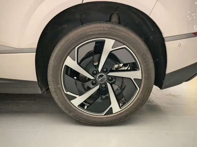 BYD Sealion 06 — Фото автомобиля 16