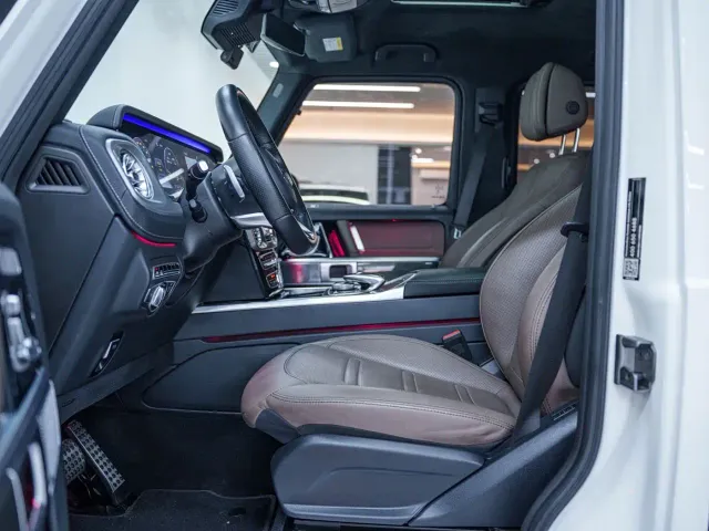 Mercedes-Benz G-Class — Фото автомобиля 11