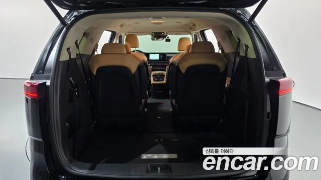 Kia Carnival 4th Gen — Фото автомобиля 24