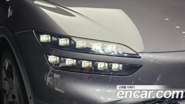 Genesis GV60 — Фото автомобиля 22