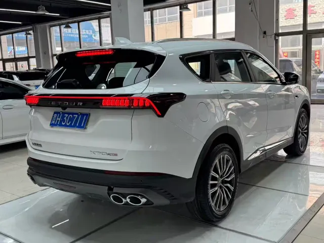 Jetour X70 Plus — Фото автомобиля 6