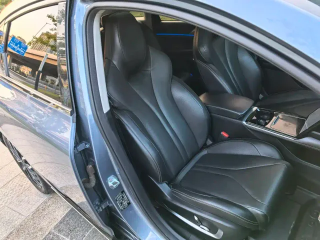 Xpeng P5 — Фото автомобиля 6