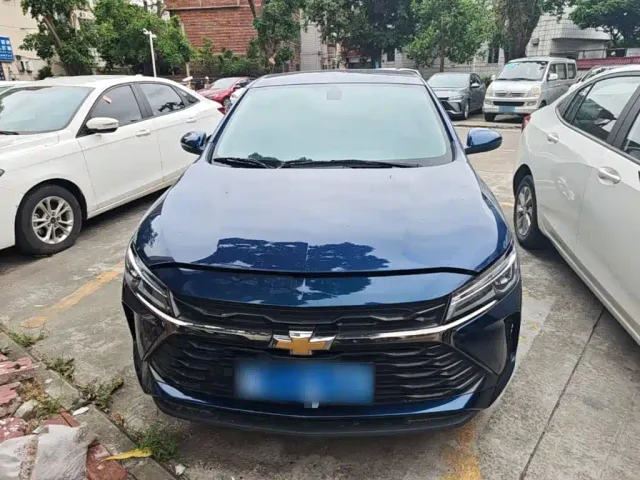 Chevrolet Monza — Фото автомобиля 2