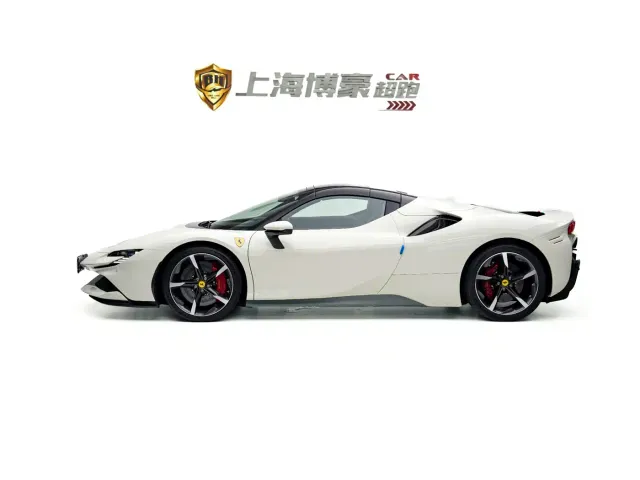 Ferrari SF90 — Фото автомобиля 9