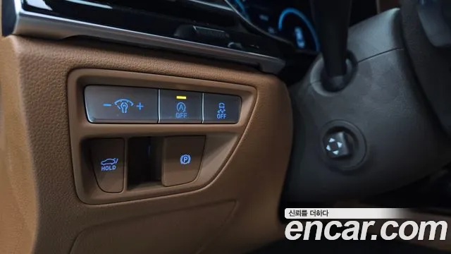 Genesis G80 Бензин 2.5 турбо AWD — Фото автомобиля 15