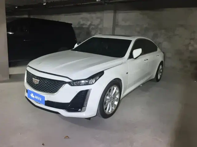 Фотография автомобиля — Cadillac CT5