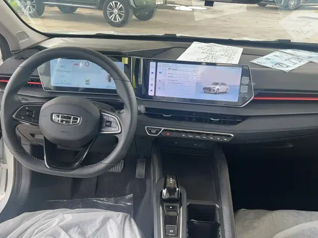 Geely Binrui — Фото автомобиля 16