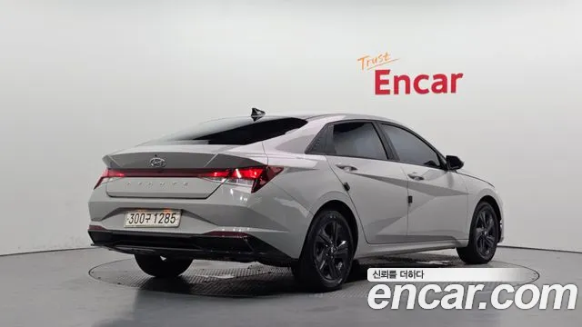 Hyundai AVANTE Smart — Фото автомобиля 2