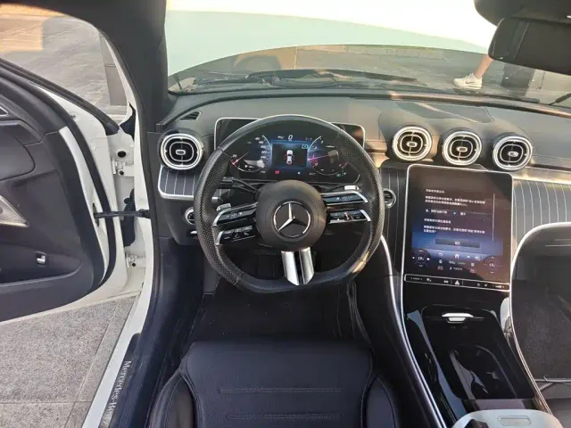 Mercedes-Benz C-Class — Фото автомобиля 2