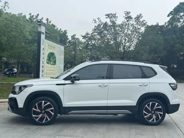Volkswagen Tharu — Фото автомобиля 4