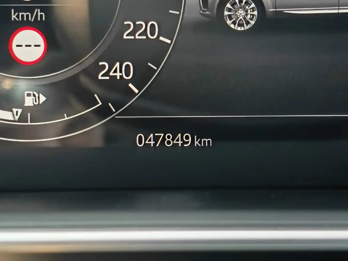 Land Rover Range Rover Sport 2022 3.0 L6 Indigo Flowing Light Edition — Фото автомобиля 13