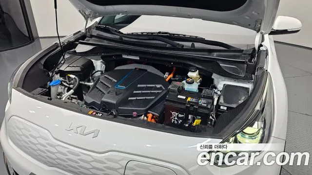 Kia Niro Niro Plus Air — Фото автомобиля 6