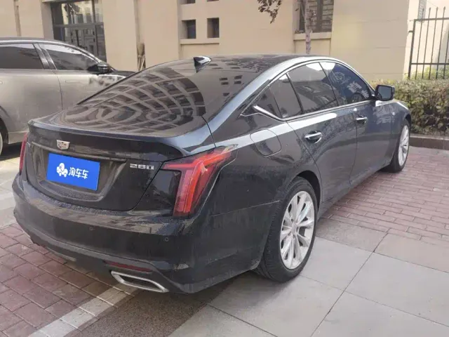 Cadillac CT5 — Фото автомобиля 3