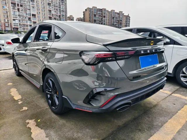 Geely Binrui — Фото автомобиля 16