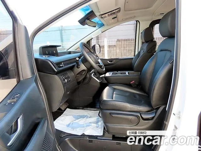 Hyundai Staria — Фото автомобиля 7