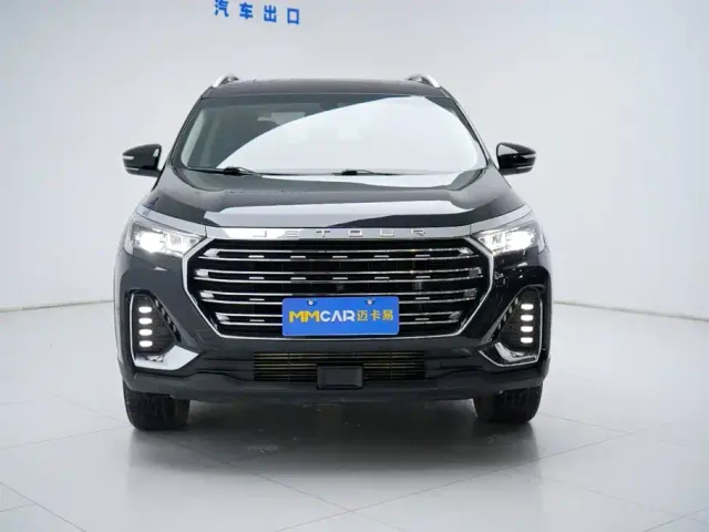 Jetour X90 Plus — Фото автомобиля 12