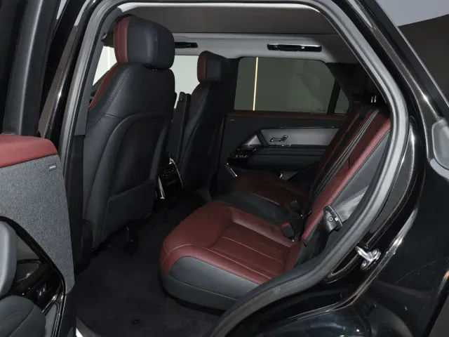 Land Rover Range Rover Sport — Фото автомобиля 9