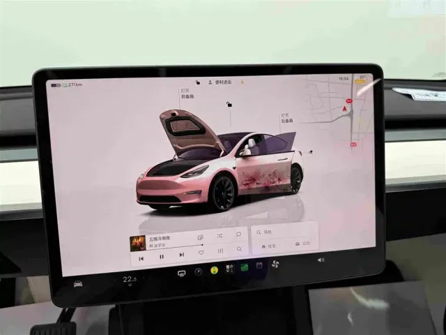 Tesla Model Y — Фото автомобиля 7