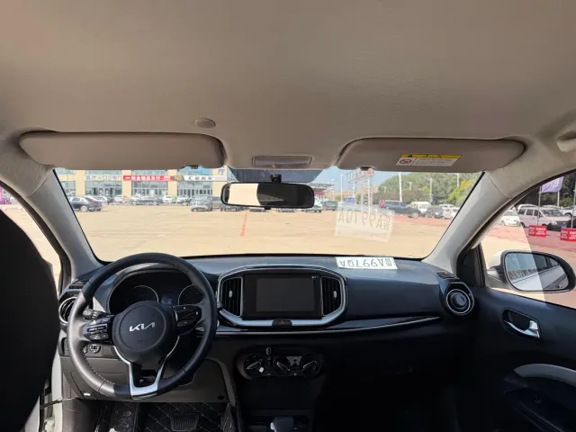 Kia KX1 — Фото автомобиля 9