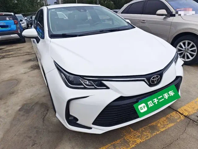 Toyota Corolla — Фото автомобиля 3