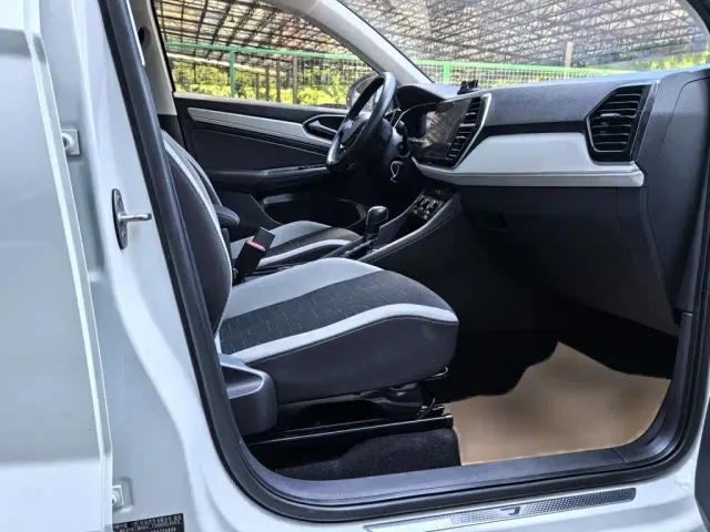 Jetta VS7 — Фото автомобиля 3