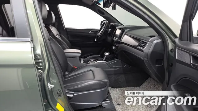 KG_Mobility_Ssangyong Rexton Новый Rexton Sport Дизель 2.2 4WD — Фото автомобиля 23
