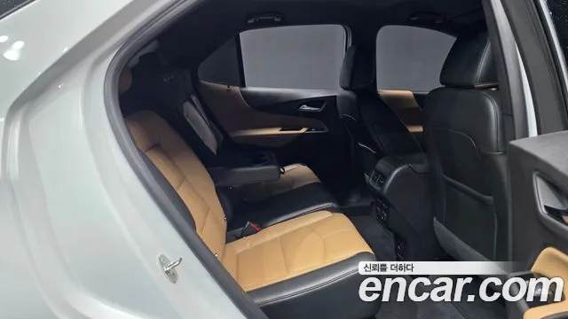 Chevrolet Equinox — Фото автомобиля 12