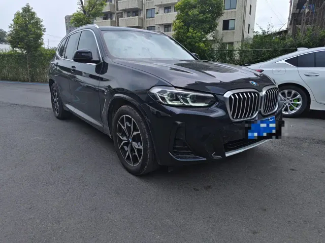 BMW X3 — Фото автомобиля 3