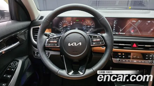 Kia Seltos — Фото автомобиля 19