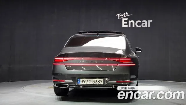 Genesis G90 RS4 — Фото автомобиля 4