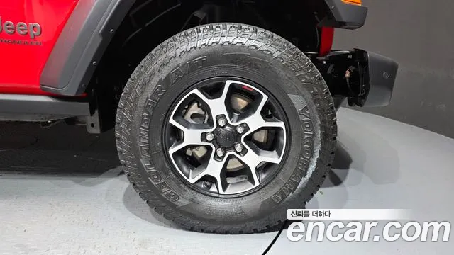 Jeep Wrangler JL — Фото автомобиля 21