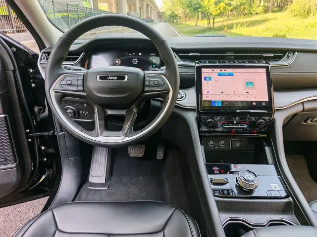 Jeep Grand Cherokee 4xe — Фото автомобиля 7