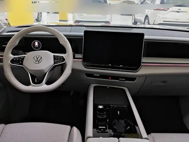 Volkswagen Teramont — Фото автомобиля 12