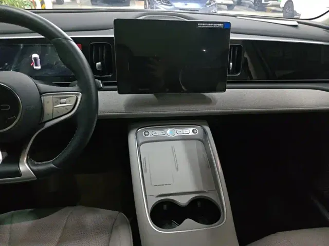 BYD Sealion 05 EV — Фото автомобиля 12