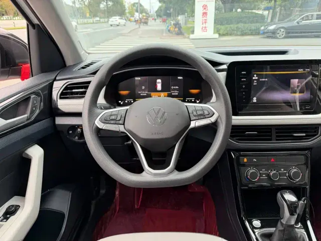 Volkswagen Tharu — Фото автомобиля 14