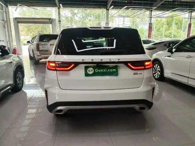 Geely Vision X6 — Фото автомобиля 5