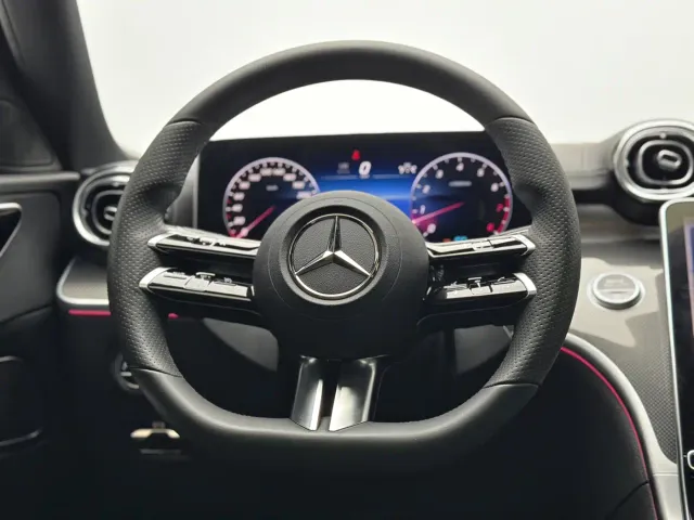 Mercedes-Benz C-Class — Фото автомобиля 15