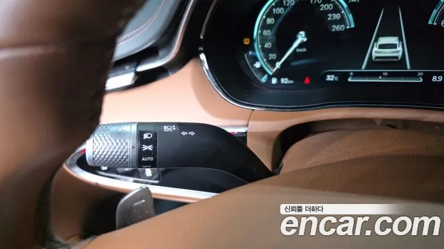 Genesis GV70 2.2 Дизель AWD — Фото автомобиля 30