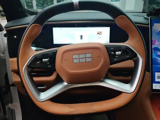Geely Galaxy L7 — Фото автомобиля 11