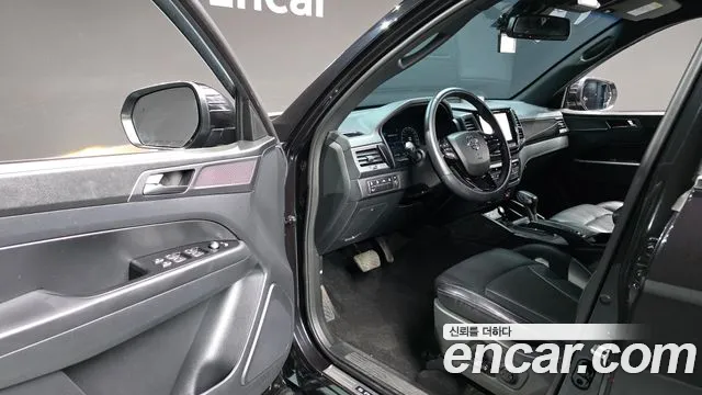 KG_Mobility_Ssangyong Rexton Новый Rexton Sport Дизель 2.2 4WD — Фото автомобиля 11