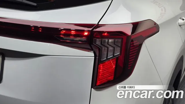 Kia Seltos — Фото автомобиля 8