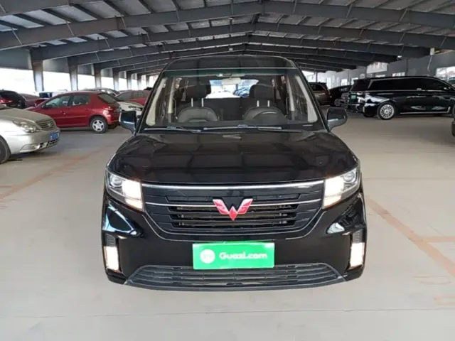 Wuling Zhengcheng — Фото автомобиля 2