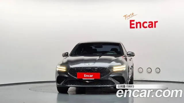Genesis G70 New — Фото автомобиля 3