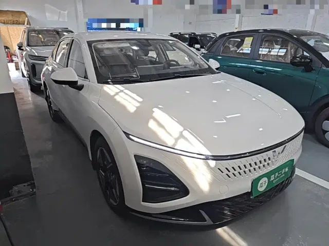 Wuling Starlight — Фото автомобиля 3
