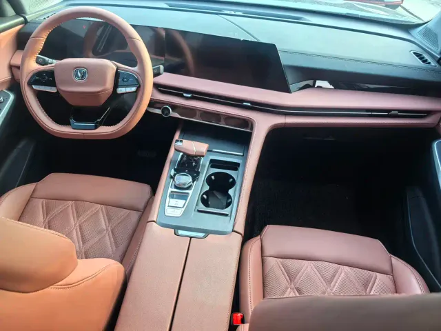 Changan CS75 Plus — Фото автомобиля 5