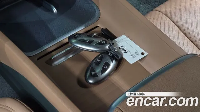 Hyundai Grandeur GN7 — Фото автомобиля 19